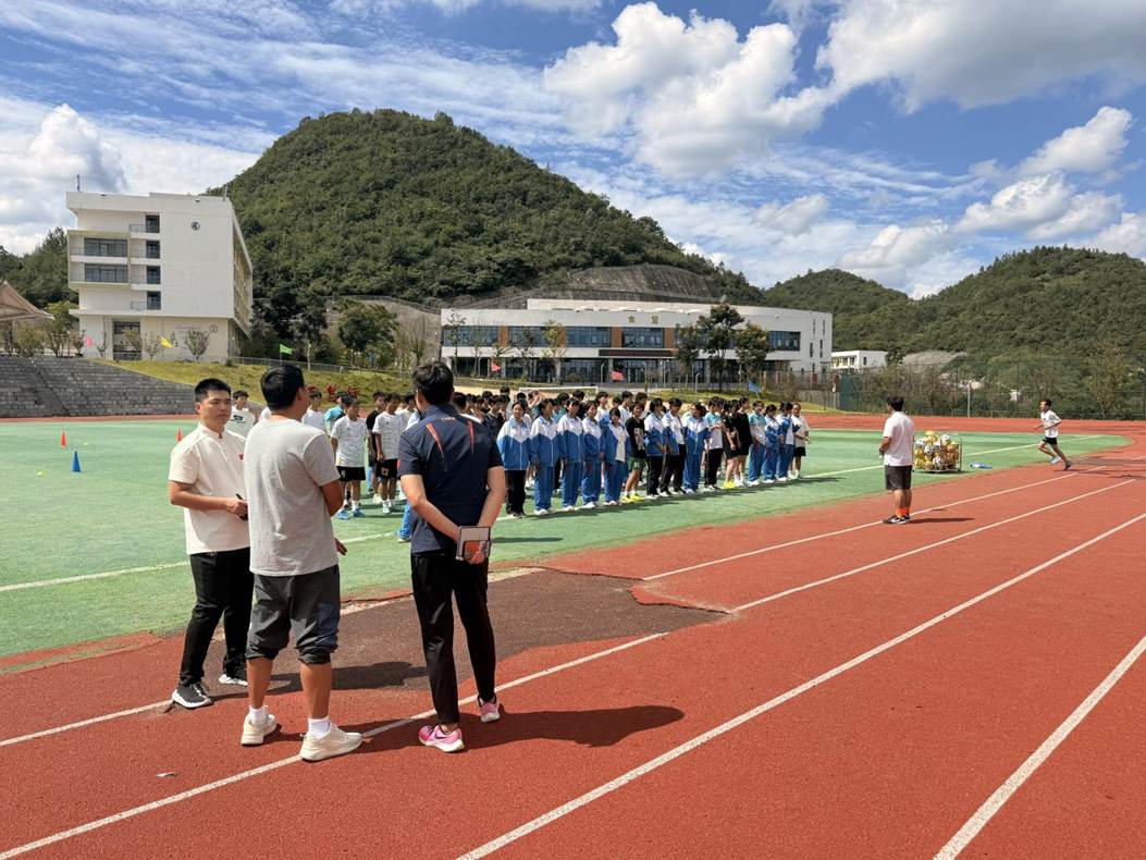 fe6346eedee93638a1c4a5e8d2c6d7e7